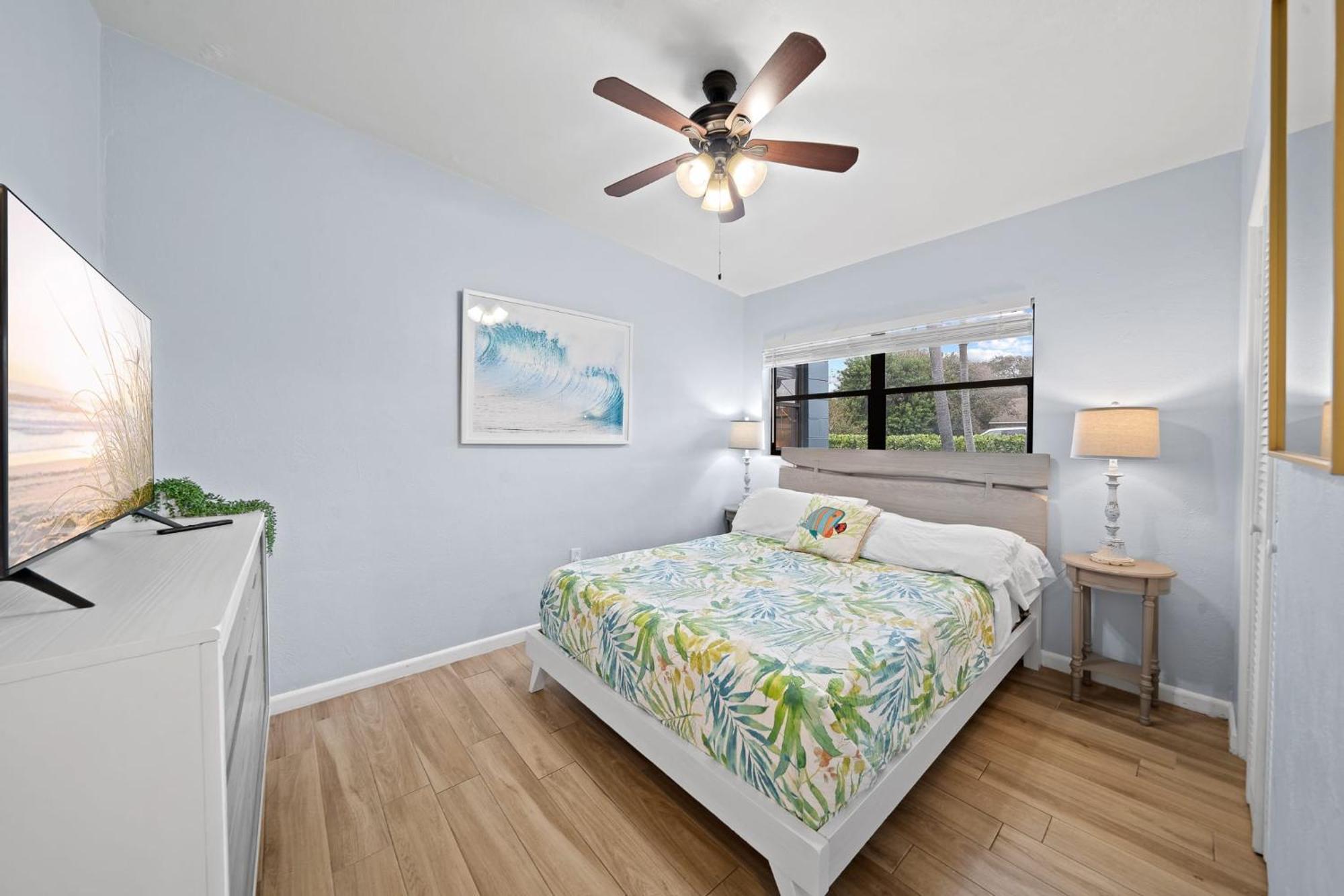Downtown Cottage - Walk To The Beach & Restaurants Cocoa Beach Extérieur photo