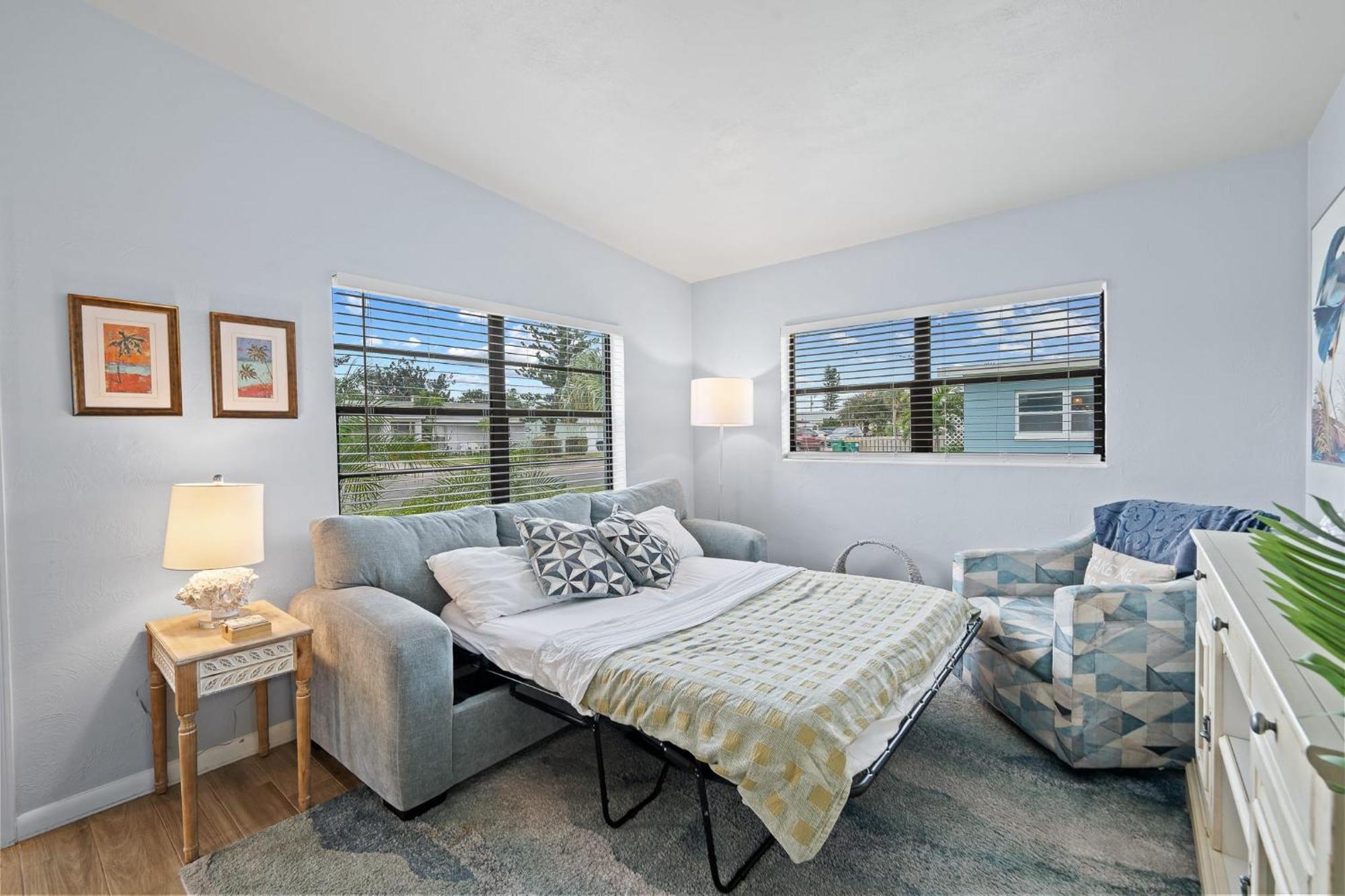 Downtown Cottage - Walk To The Beach & Restaurants Cocoa Beach Extérieur photo